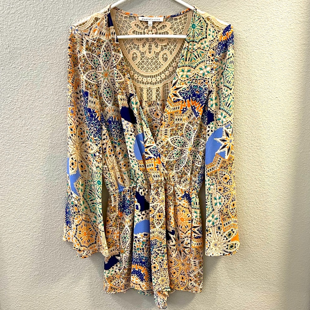 Daniel Rainn Romper - Size Small